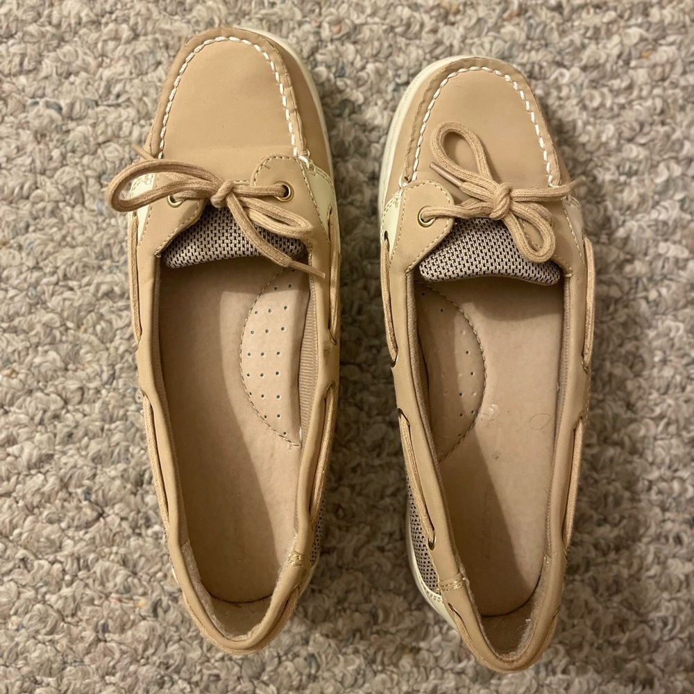 Liz Claiborne flats/loafers